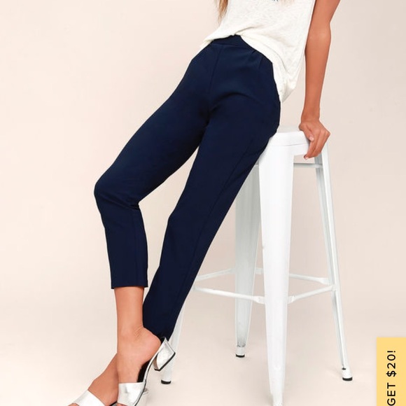 Lulu’s Kick it Trousers - Picture 3 of 3